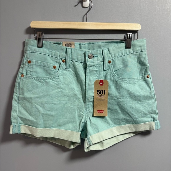 Levi's 501 Shorts - Picture 1 of 8